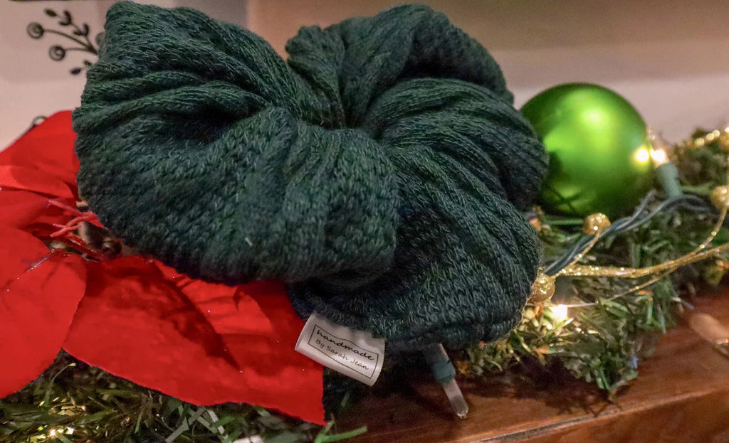 Forest Green Cable Knit Hair Scrunchies
